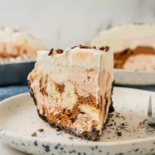 Easy Ice Cream Pie Recipe